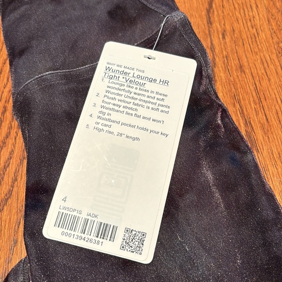 Lululemon wunder lounge HR velour size 4 - Picture 3 of 6